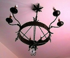 Bellissimo lampadario ferro usato Bellissimo lampadario ferro usato  Torino