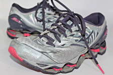 Womens mizuno wave for sale  Gilbert