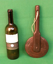 Antico utensile misuratore usato  Italia