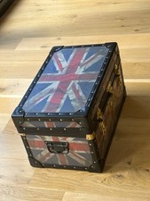 Tuck box small for sale  COULSDON