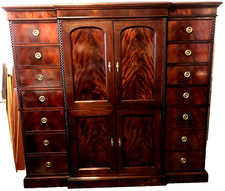 Henredon gentleman chest for sale  Paris