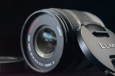 [1 rok gwarancji] Panasonic Lumix G Vario 14-42mm f/3,5-5,6 Mega O.I.S Japonia 7165 na sprzedaż  Wysyłka do Poland
