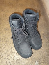 Chaussures professionnelles d'occasion  Athis-Mons