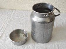 Ancien pot lait d'occasion  Chambon-sur-Voueize