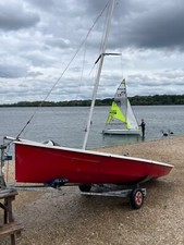 200 sailing dinghy for sale  REDHILL