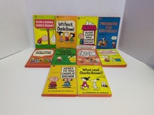 Lote vintage de 10 livros de brochura Snoopy Peanuts Charlie Brown Schulz Fawcett 70 comprar usado  Enviando para Brazil