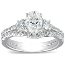 Oval shape diamond for sale  Libertyville