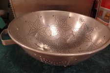aluminum colander for sale  Milton