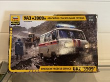 Zvezda 3909 ambulanza usato  Spedire a Italy