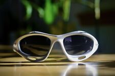 Usado, Gafas de sol con lentes oscuras inspiradas en vintage chaqueta de carreras segunda mano  Embacar hacia Argentina