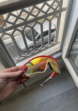 Paire lunettes soleil d'occasion Paire lunettes soleil d'occasion  Clermont-Ferrand-