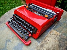 Macchina scrivere olivetti usato  Robbiate