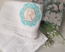 Toalha de rosto bordada personalizada, toalha monogramada, toalha com nome personalizado comprar usado  Enviando para Brazil