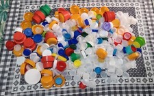 Tappi plastica per usato  Monserrato