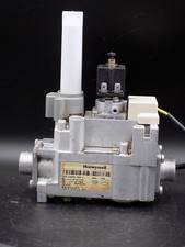 Valvola gas v4600c1193 usato  Rocchetta Nervina