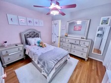 Piece bedroom set for sale  Columbia
