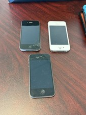 Apple iPhone 4’s – Lote de 3 peças comprar usado Apple iPhone 4’s – Lote de 3 peças comprar usado  Enviando para Brazil