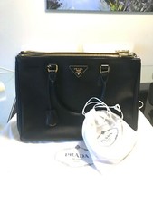 Grand sac prada d'occasion  Paris XIV