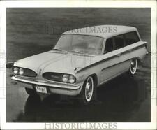 1961 Press Photo Pontiac's perua de quatro portas com suspensão independente comprar usado  Enviando para Brazil