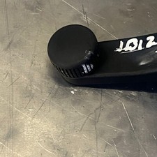 GENUÍNO 17-21 ASSENTO IBIZA 6F ALÇA DE ENROLADOR DE JANELA TRASEIRA 6F0839581A comprar usado  Enviando para Brazil