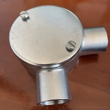 Scatola angolare elettrica usato  Spedire a Italy