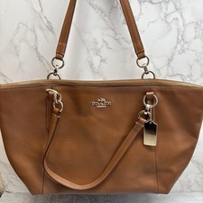 Authentic coach pebbled for sale  Corvallis