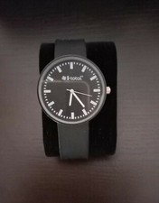 Orologio total nero usato  Molfetta