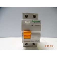 16700 schneider electric usato  Italia