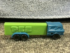 Vintage feet pez for sale  Cedar Lake