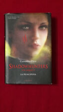 Cassandra clare shadowhunters usato  Firenze