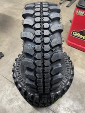 Pneumatico gomme 235 usato  Marsico Nuovo