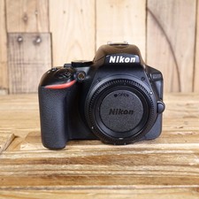 Used nikon d5600 for sale Used nikon d5600 for sale  CHESTERFIELD