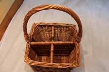 CESTA DE VIME PARA BEBIDAS DE PIQUENIQUE - PODE TRANSPORTAR ATÉ 4 GARRAFAS comprar usado  Enviando para Brazil
