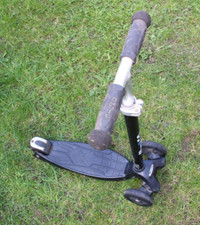 Maxi micro scooter for sale  WEST DRAYTON