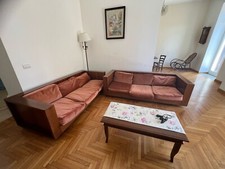 Due divani tre usato  Napoli