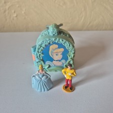 Disney princess cinderella d'occasion  Expédié en Belgium
