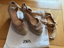 Zara women beige for sale  WOODFORD GREEN