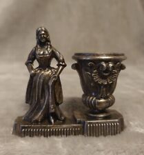 Women metal candlestick d'occasion  Expédié en Belgium