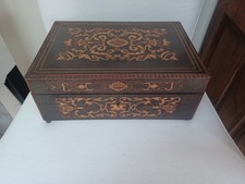 Ancien petit coffret d'occasion  France