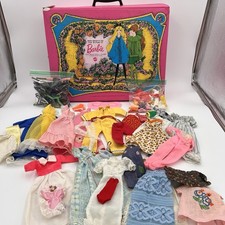 Estojo duplo vintage The World of Barbie com várias bonecas e roupas 1968 comprar usado  Enviando para Brazil