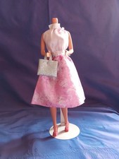 Barbie vêtements 20871 d'occasion  Saint-Savinien