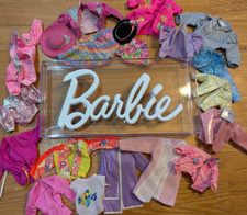 Lote de roupas vintage de boneca Barbie Skipper Midge dos anos 80-90 jaquetas tops chapéus comprar usado  Enviando para Brazil