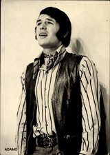 Cartolina attore cantante usato  Spedire a Italy