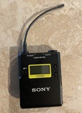 Usado, Transmissor sem fio digital integrado Sony UTX-B03 com microfone de lapela comprar usado  Enviando para Brazil