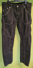 Dunkle schwarze jeans gebraucht kaufen  Alzenau