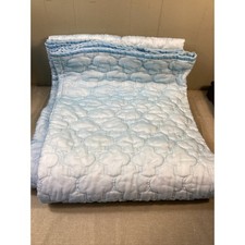 Colcha de colcha vintage acolchoada de cetim azul claro 112x80 queen MCM vovó  comprar usado Colcha de colcha vintage acolchoada de cetim azul claro 112x80 queen MCM vovó  comprar usado  Enviando para Brazil