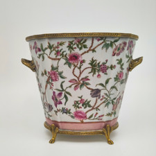Cache pot vase d'occasion  Magalas