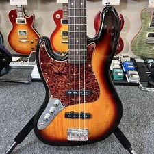 Left handed squier d'occasion  Expédié en Belgium