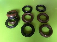 Kit ricambi riparazione usato  Monza