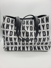 Nwot women bag d'occasion  Expédié en Belgium